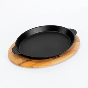 Lava Döküm Oval Fajita Tabağı Döküm Demir Yekpare Çift Kulplu Kayın Servis Ahşabı Ölçü 18x24cm